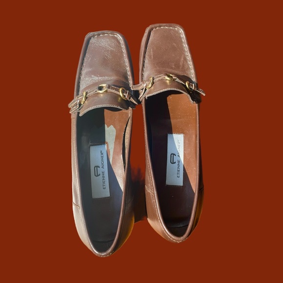 Etienne aigner VTG size 7 brown leather horsebit loafers gold detail chestnut - Picture 9 of 10